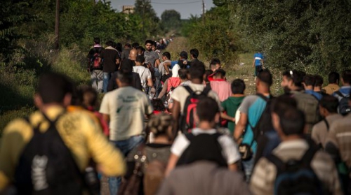 réfugiés,migrants,accueil,crise,europe,merkel,passeurs,esclaves,pape françois,syrie,irak,assad